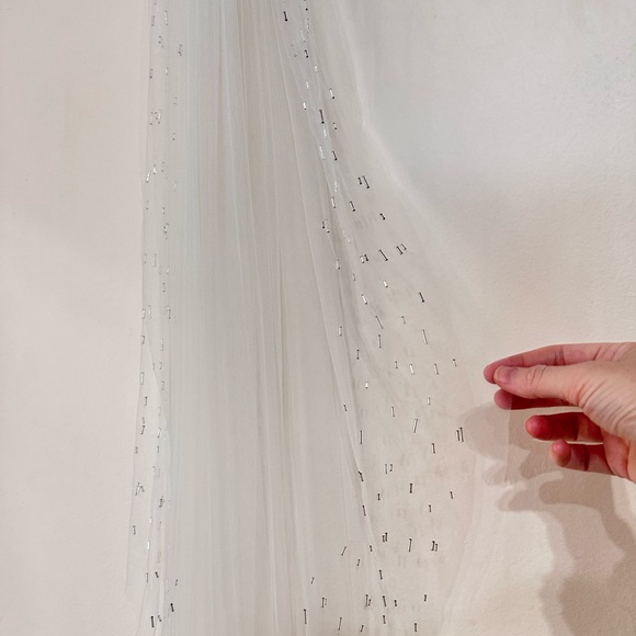 A.B Ellie Nova Edge Veil | Beaded Edge Fingertip Veil - Soft Tulle Veil - Picture 5 of 7